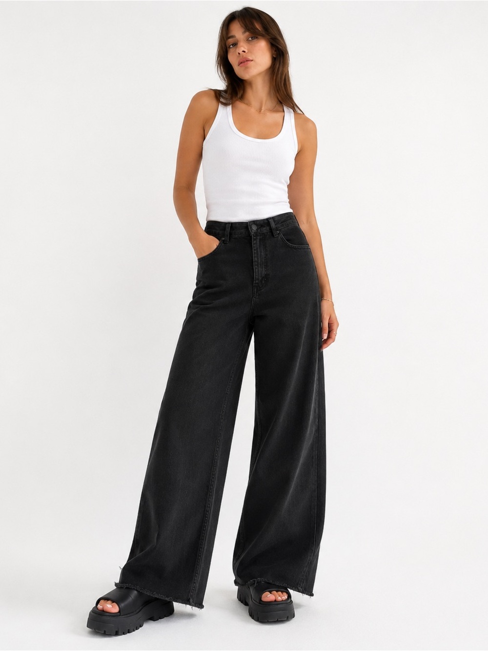 Zara The Marine Straight jeans in a versatile faded black wash - Picture 1 of 7